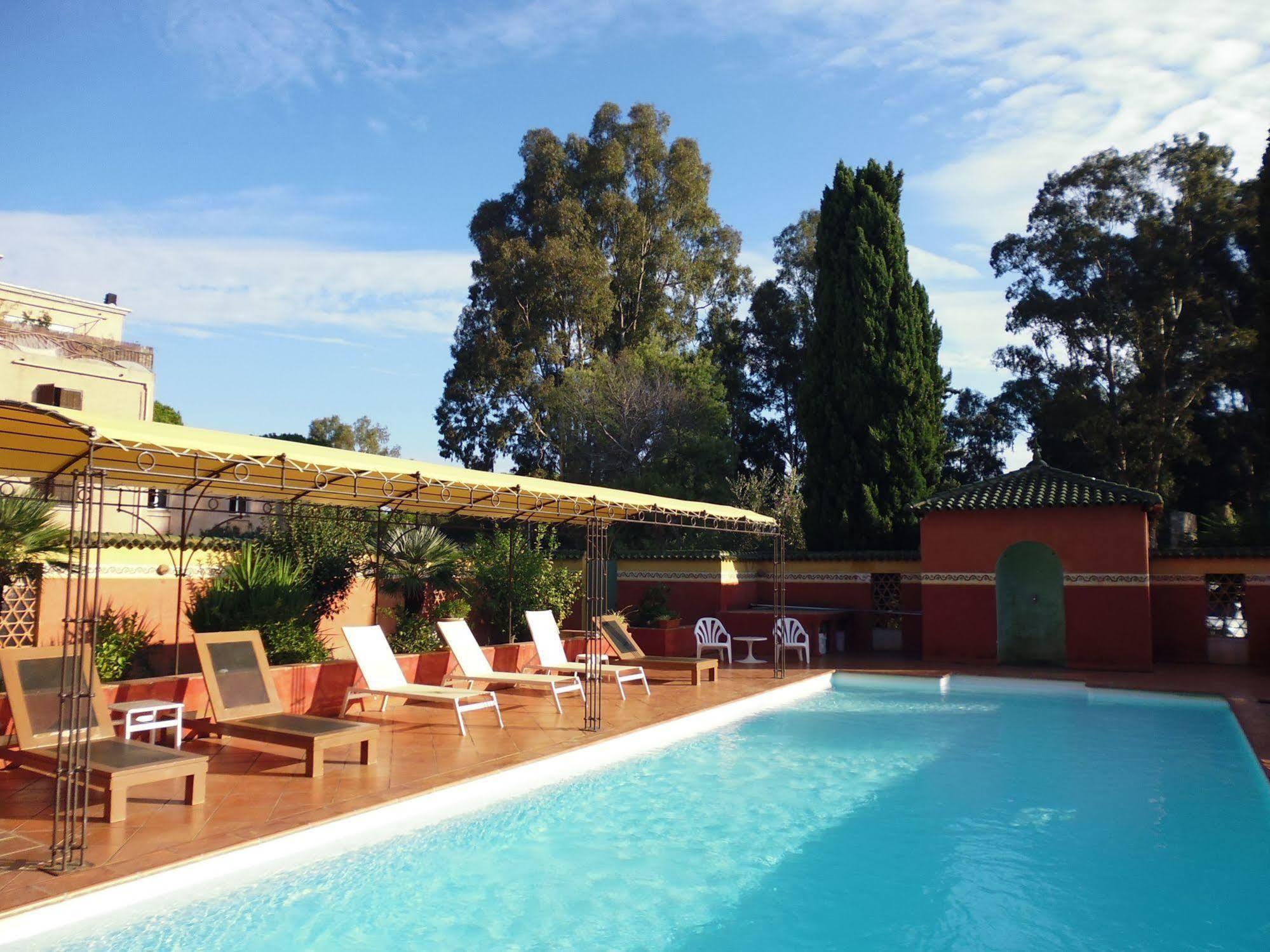 Hotel Cyrnea Calvi  Dış mekan fotoğraf