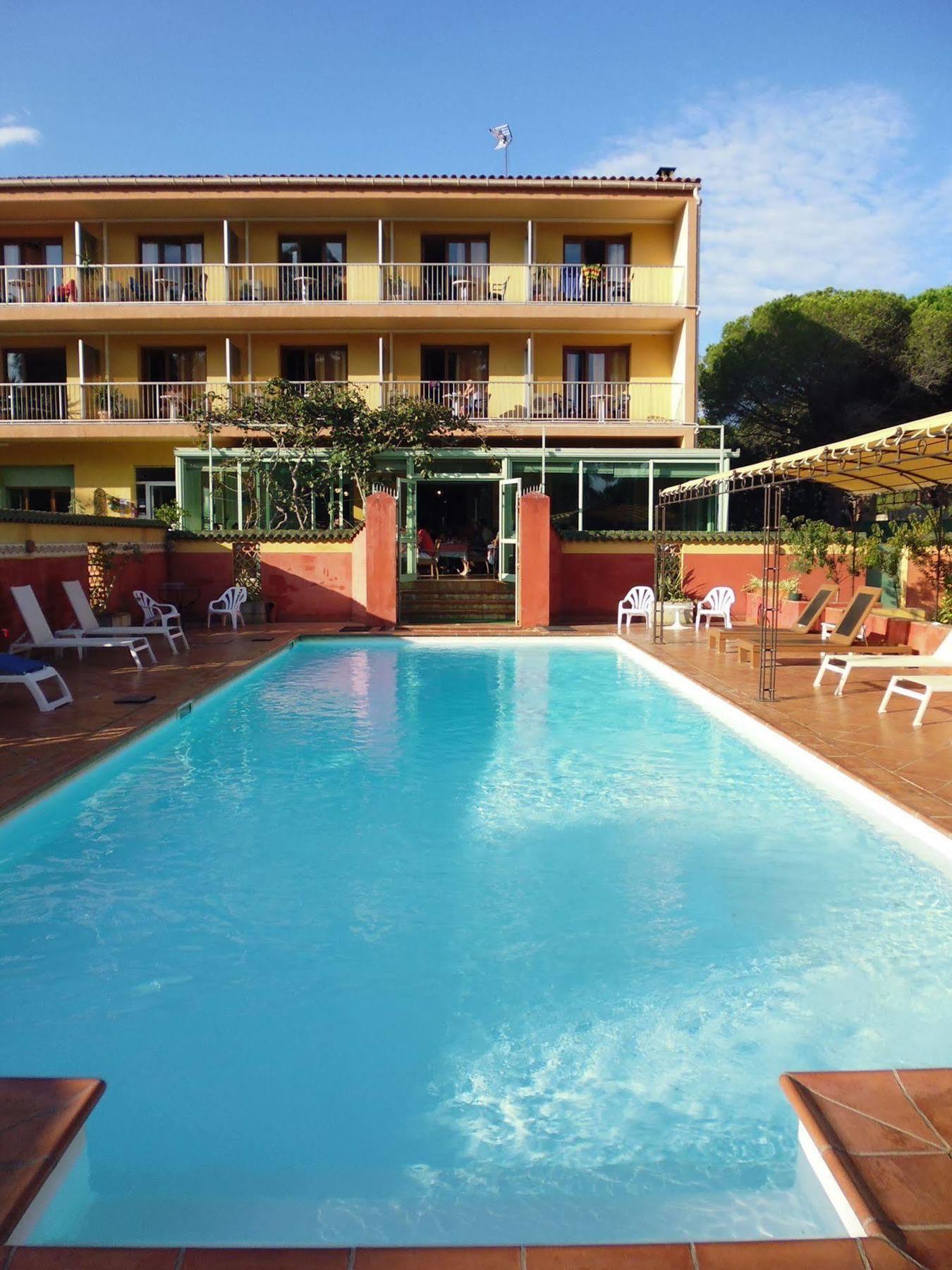Hotel Cyrnea Calvi  Dış mekan fotoğraf
